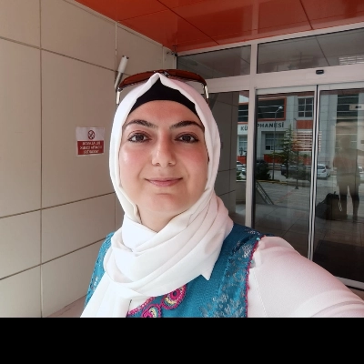 Doktorant Nur Çelik Efşan